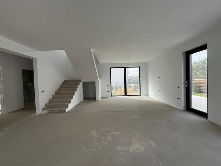 De vanzare vila individuala complex langa lac Corbeanca - 10