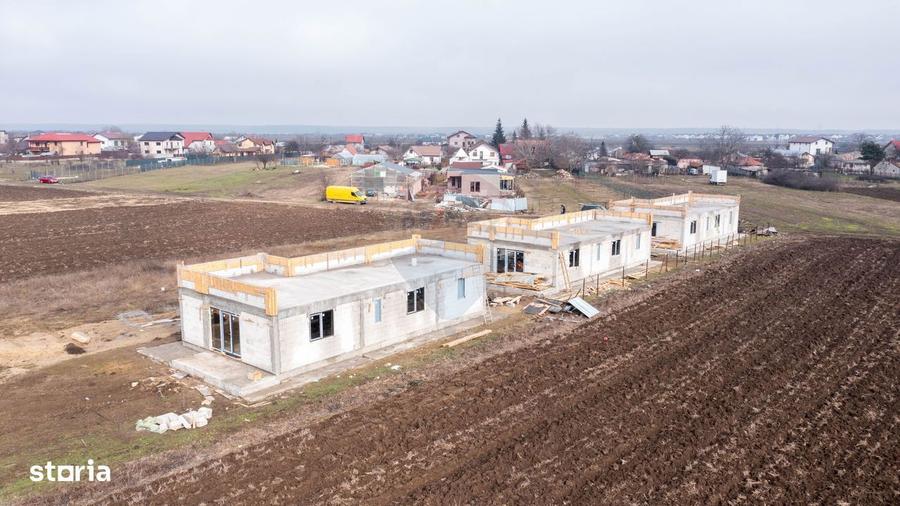 Case noi de vanzare in Sabareni 3 camere, eficienta si confort modern - 6