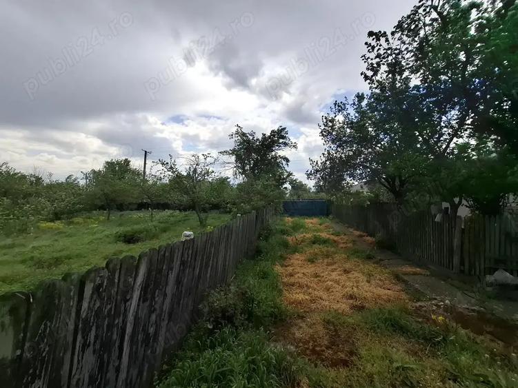 Vand casa batraneasca cu 2200 mp teren intravilan in Bordeasca Veche, Vrancea - 5