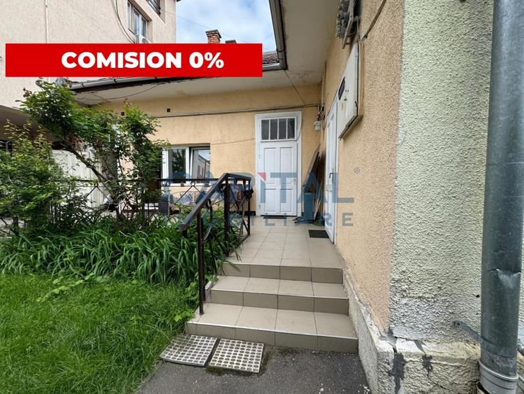 C0MISION 0% ! 3 camere, 2 bai, terasa, casa tip vila, curte comuna - 1