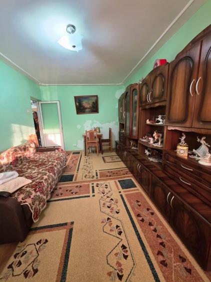 Podul de Fier- 3 Camere Decomandat- bloc 1982 - 2