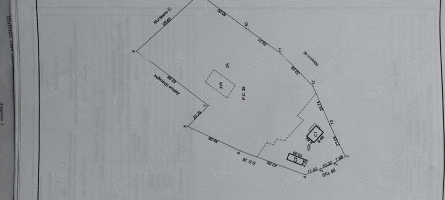 Casa batraneasca cu gradina in Botosani - 7