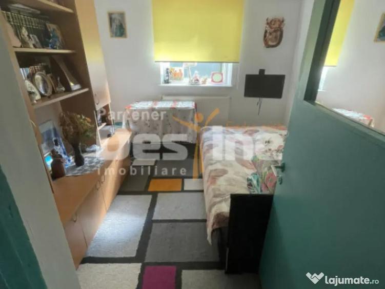 Casa cu 3 camere, garaj ?i curte spa?ioasa zona Giul - 1