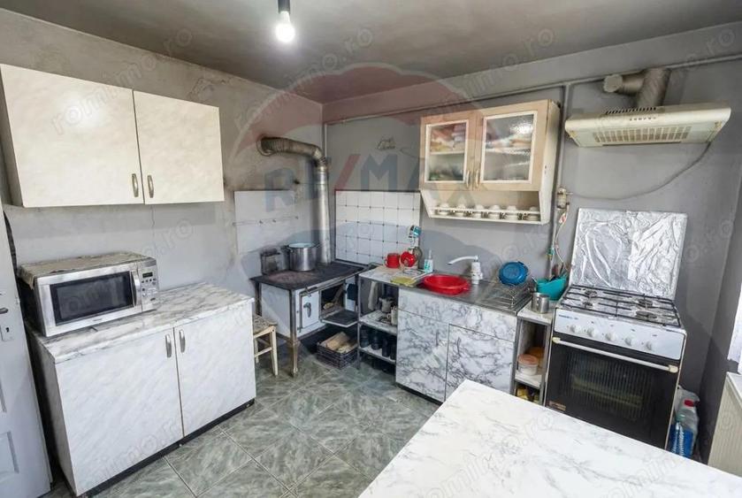 Casa cu 3 camere - str Ortodoxa - 5