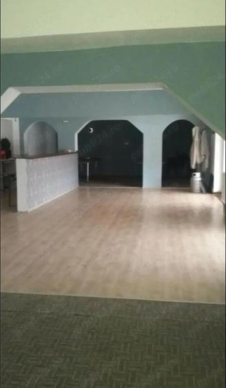 Vand spa?iu comercial+apartament +garsoniera - 9