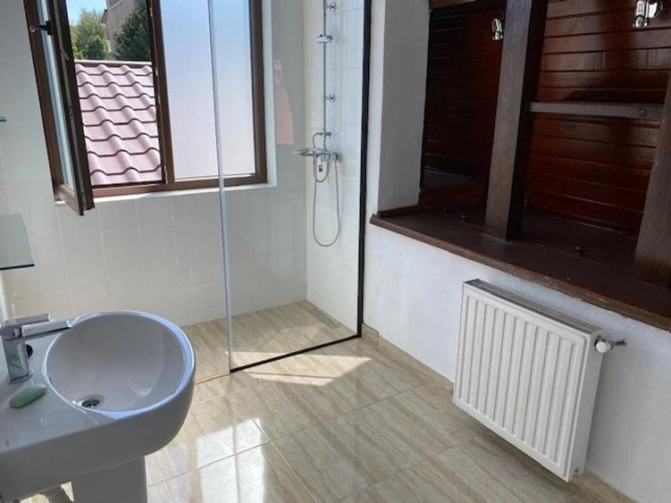 Inchiriere vila Cotroceni cu terasa constructie 1997 Elefterie metrou Eroilor - 14