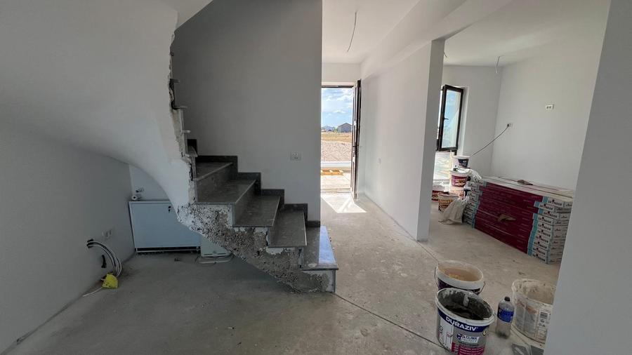 Casă individuală de vânzare – Domnești, zona Fortului - 8