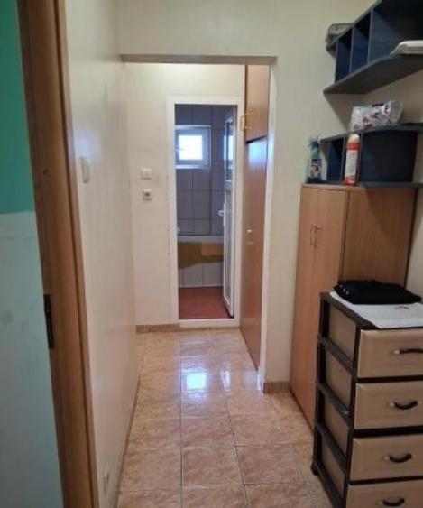 105000 euro - 3camere-Blv Obregia 72mp - bloc 1980 - 5