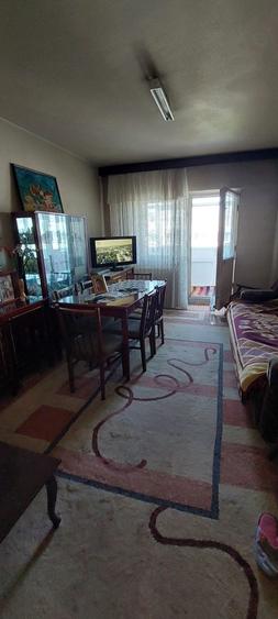 Aviatiei langa metrou - 4