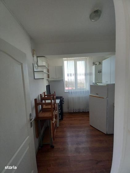 G.Enescu-Bloc Nou-Apartament 2 camere mobilat, pret 77000E. - 4