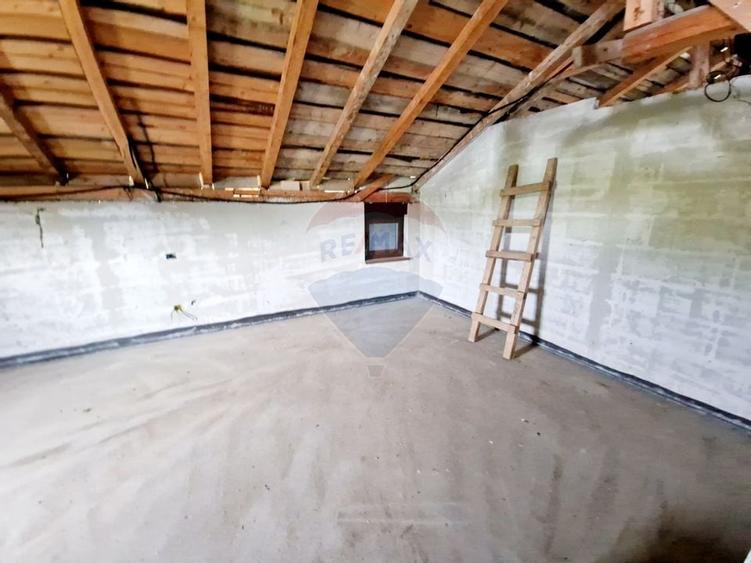 Casă spațioasă S+P+1E+M și teren generos 1664 mp - 17