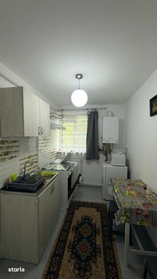 Apartament cu 2 camere decomandat, mobilat în Tomis III