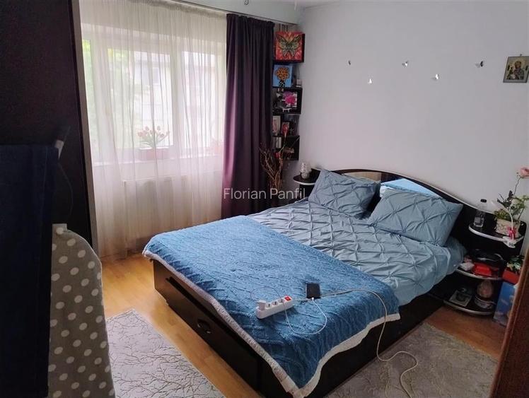 Apartament 3 camere decomandat Apartament 3 camere decomandat