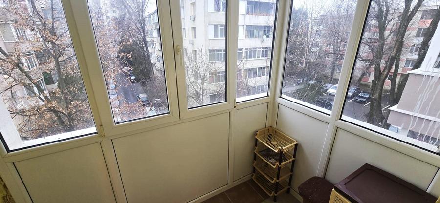 De vanzare - Apartament 2 camere Metrou Crangasi - 4