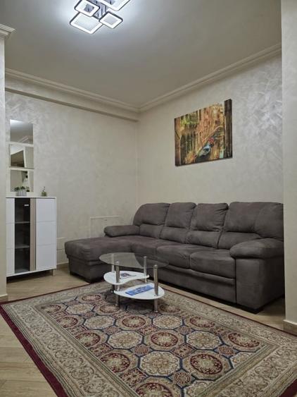 Apartament 2 camere de vânzare – Mamaia, zonă centrală - 1