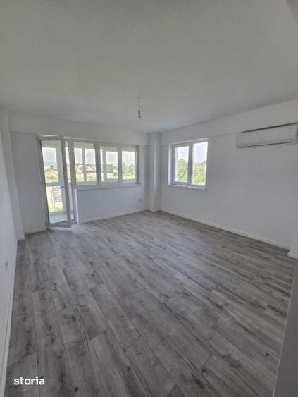 Apartament cu 3 camere în Gherăiești