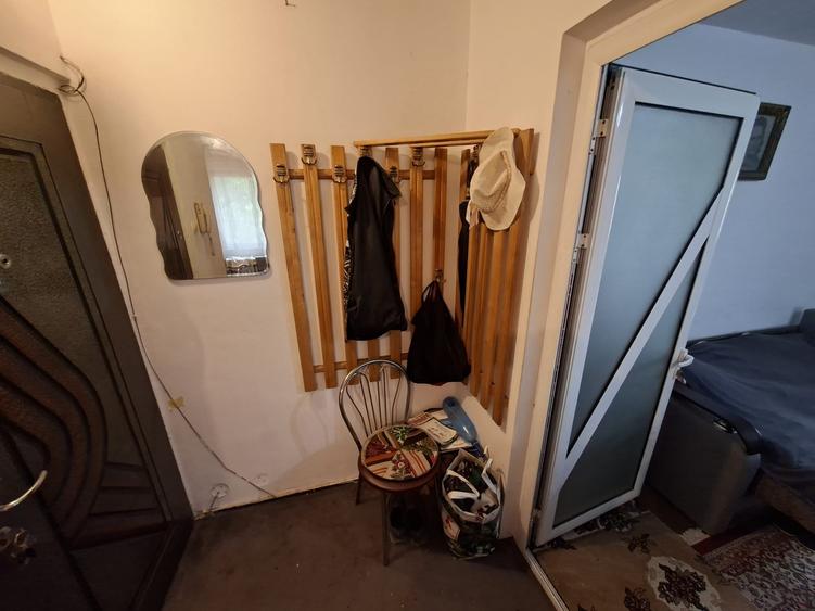 Apartament cu 2 camere semidecomandat în Tătărași