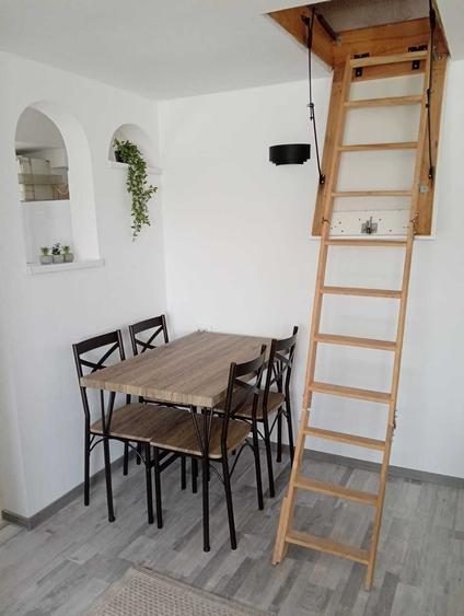Apartament cu 2 camere semidecomandat în Exterior Vest