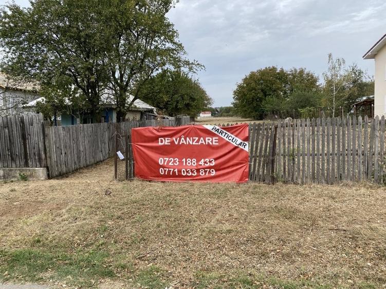 Teren Construcții intravilan de 4471 mp, în Izvorani