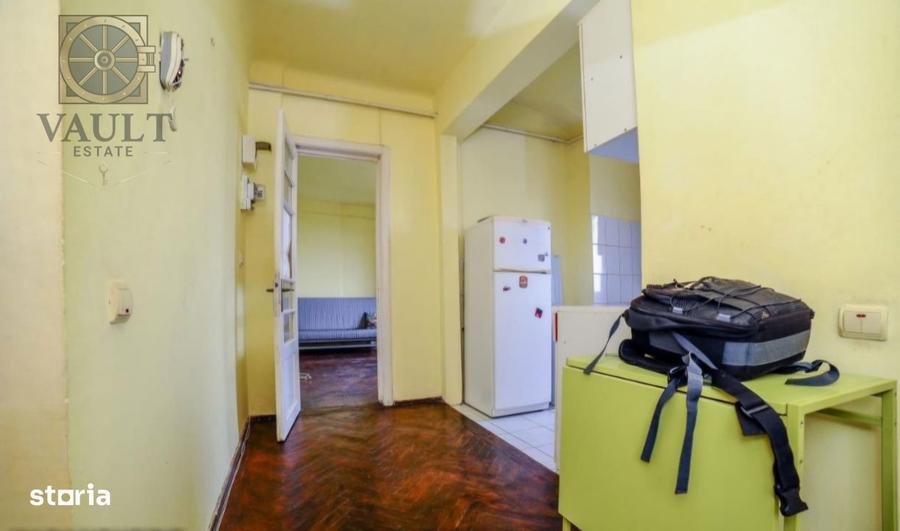 Garsonieră decomandată, mobilată în Tineretului