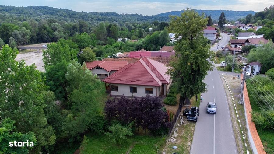 Casă cu 4 camere în Bezdead