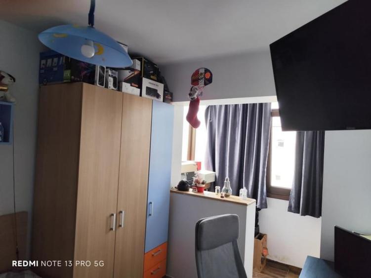 Apartament cu 4 camere decomandat în Nord