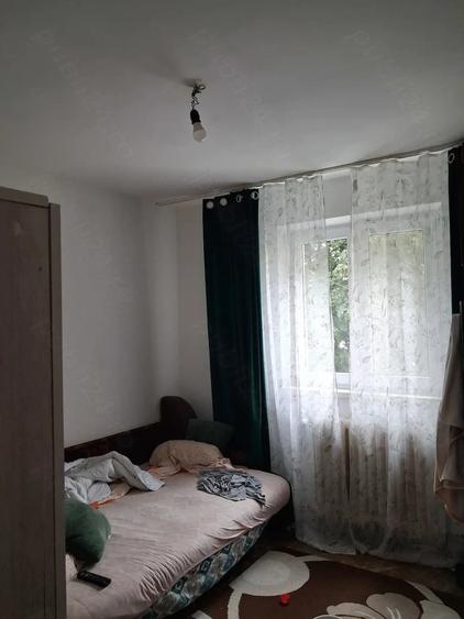 Apartament cu 2 camere decomandat în Dacia