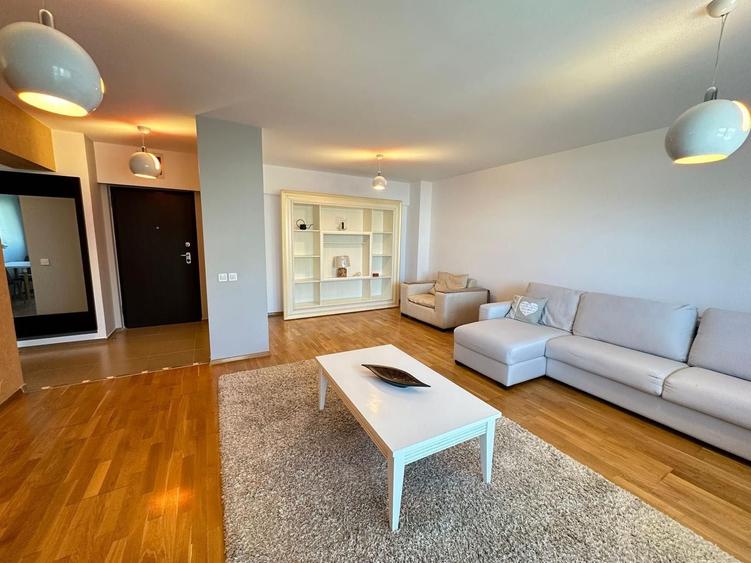 Apartament cu 2 camere decomandat în Centrul Civic
