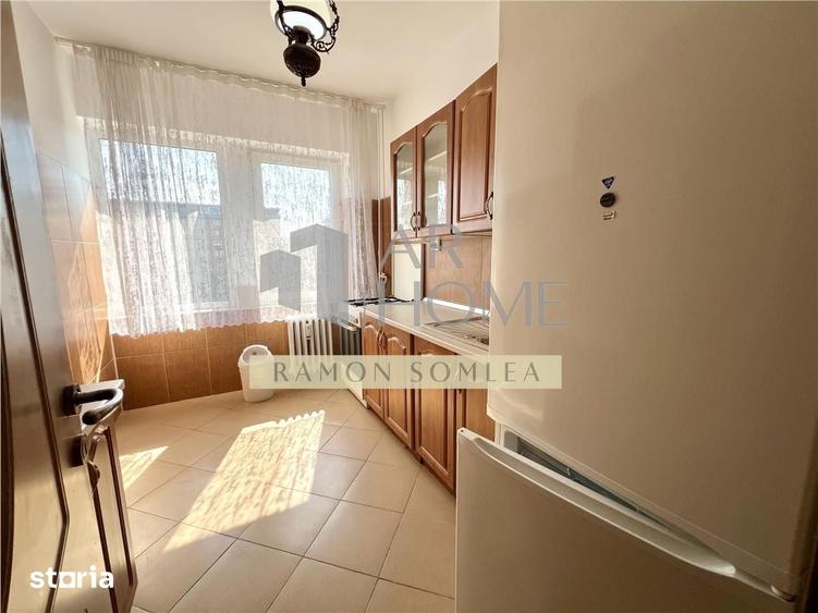 Apartament cu 3 camere decomandat în Ultracentral