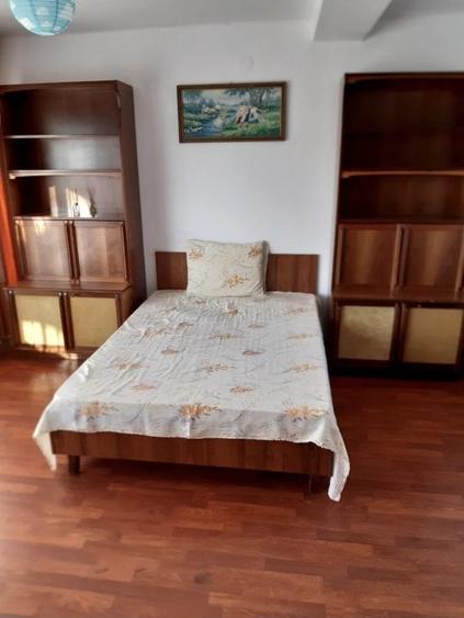 Garsonieră decomandată, mobilată în Inel II