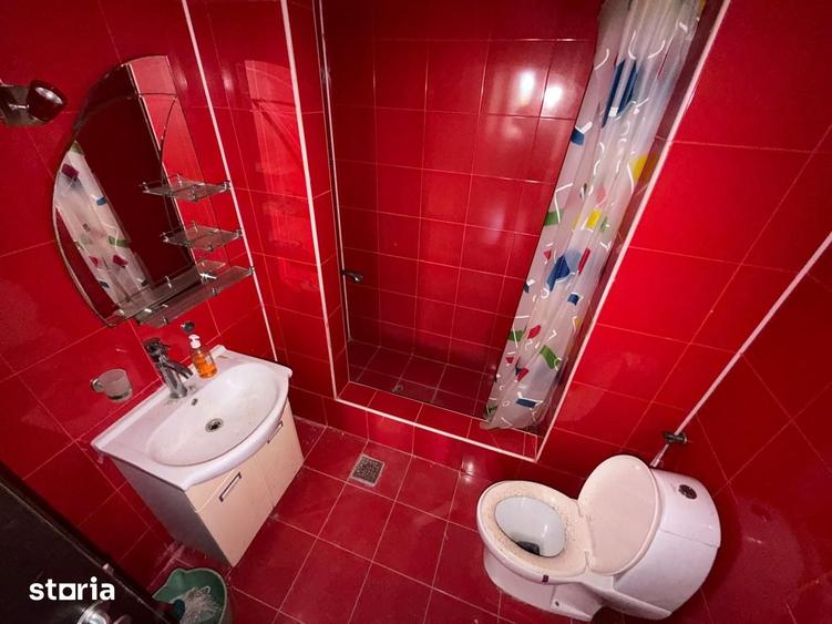 Apartament cu 5 camere în Străulești