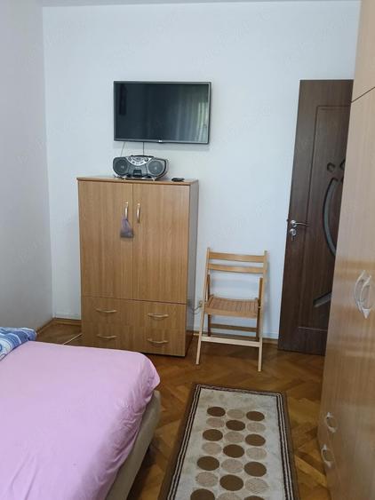 Inchiriez apartament 3 camere situat langa Spitalul jude?ean - 6