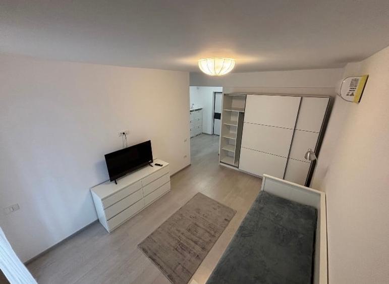 Inchiriere Garsoniera metrou Berceni Leonida - 1