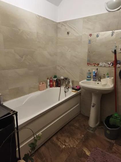 Apartament cu 2 camere, 56 mp, zona Florilor - 5