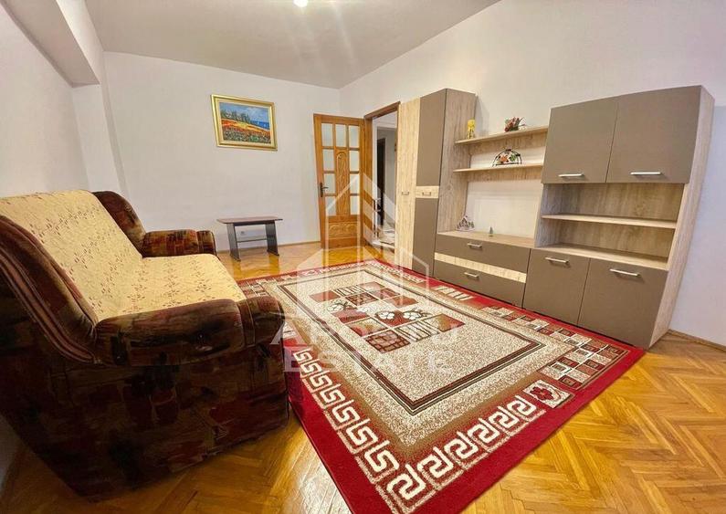 Apartament cu 3 camere, decomandat, zona Fabric - 1