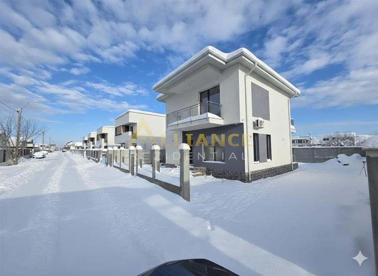 Vila individuala / 4 Camere / 2 Bai / Teren305 mp - 1