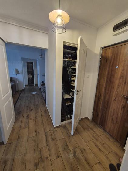  Apartament 3 camere - complet mobilat si utilat - Calea Sagului - 98.000 euro  - 11