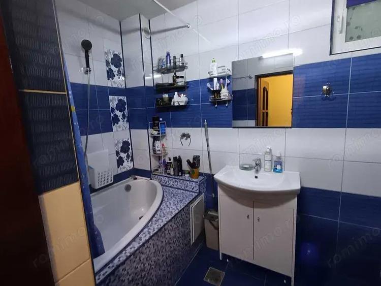 Apartament 3 Camere decomandat centrala proprie boxa,ideal pentru investitie Zona Centrala - 8