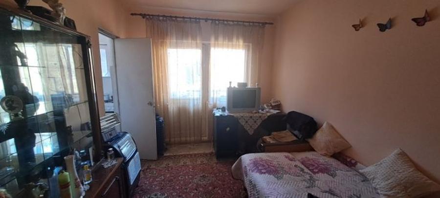 Apartament cu 1 camere semidecomandat în Orșova - 3