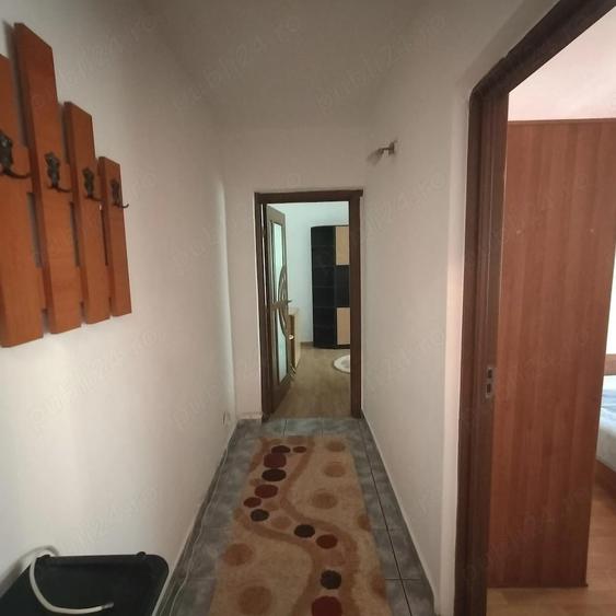 Vand apartament 2 camere decomandat et 1 - 7