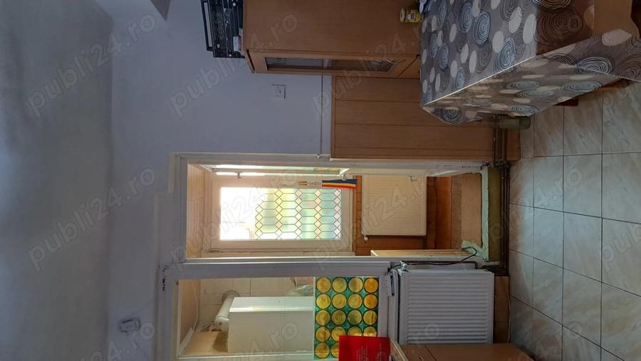 Vand apartament 2 camere Sinaia, zona Malul Spitalului - 2