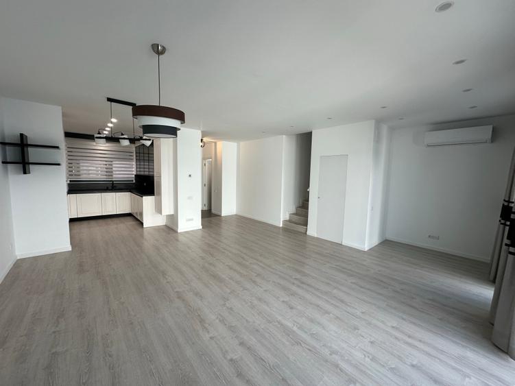 Vilă modernă cu 5 camere cu mutare imediata– Mobexpert Homes Pipera - 2