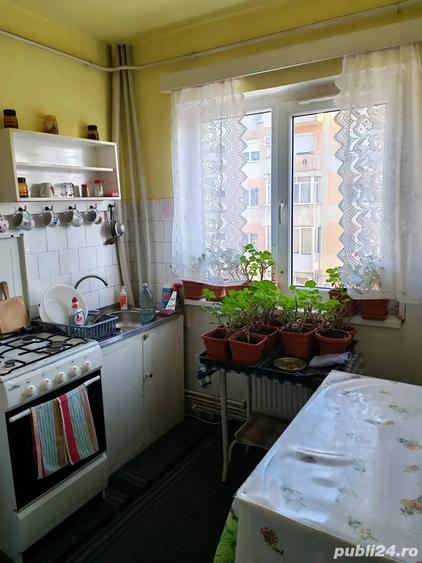 Vand apartament cu 2 camere in micro I - 4