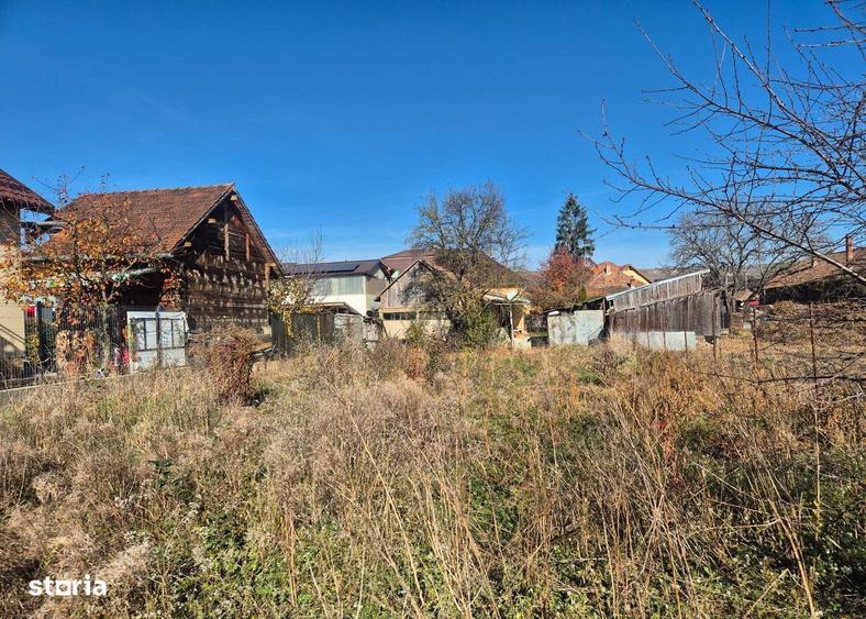 Teren /Casa De Vanzare , 1.580 , Avram Iancu - 8