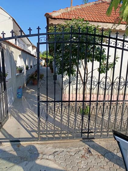 Vind casa loc.Costinesti - 1