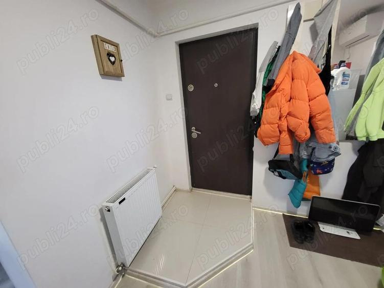 vand apartament cu 2 camere - 9