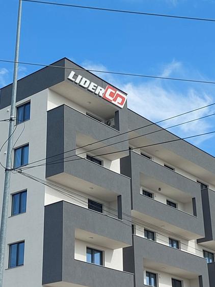 Vand apartament cu 3 camere - 2