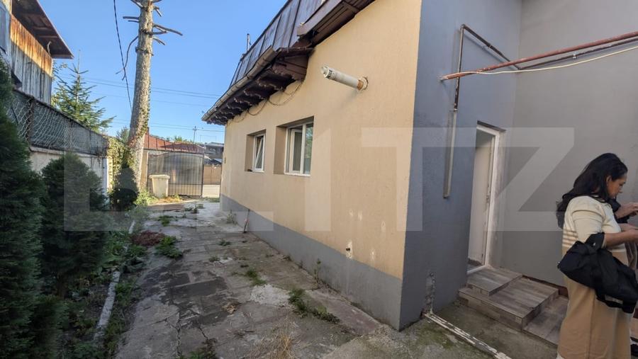 Casă individuală cu 2 camere cu Canalizare în Exterior Est