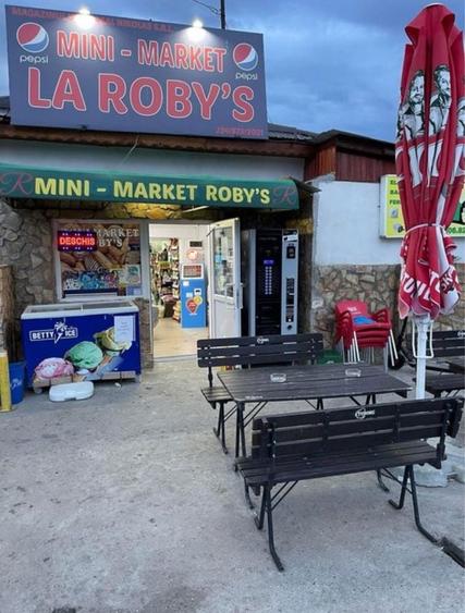 De VANZARE-3spati comerciale + 2 terase +casa P+etaj+curte - 6