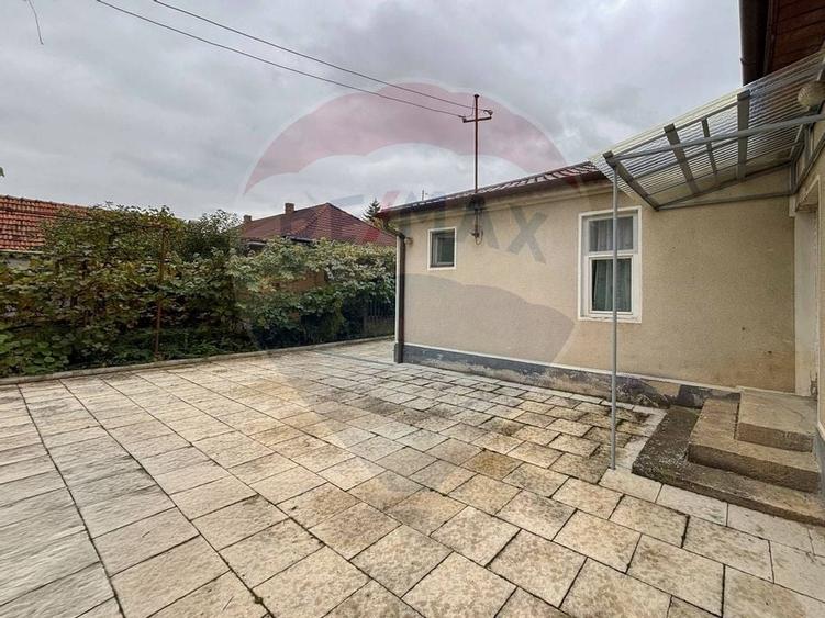 Casă / Vilă cu 5 camere de vânzare în Aleșd zona Ultracentral - 30